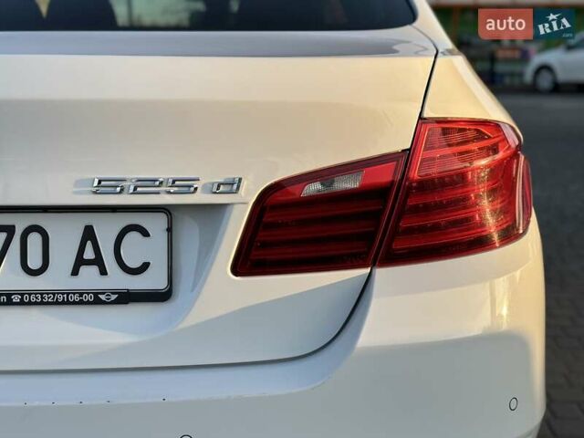Белый БМВ 5 Серия, объемом двигателя 2 л и пробегом 250 тыс. км за 15500 $, фото 5 на Automoto.ua