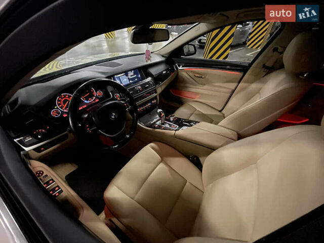Білий БМВ 5 Серія, об'ємом двигуна 2 л та пробігом 261 тис. км за 12700 $, фото 7 на Automoto.ua