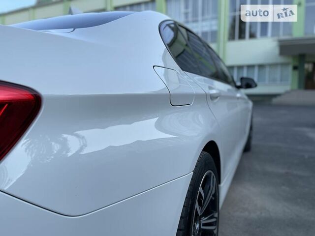 Білий БМВ 5 Серія, об'ємом двигуна 2 л та пробігом 262 тис. км за 20500 $, фото 5 на Automoto.ua
