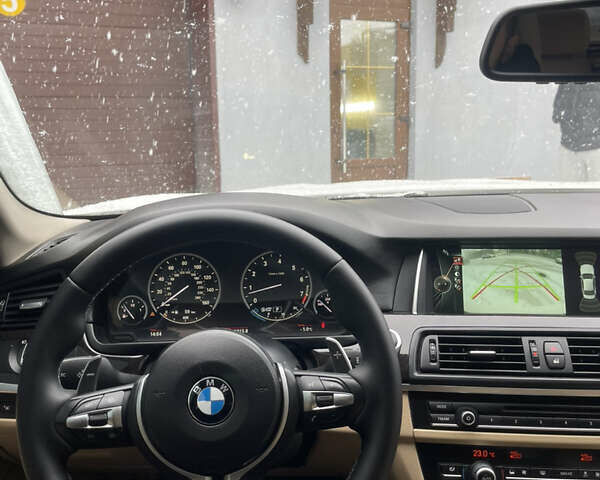 Білий БМВ 5 Серія, об'ємом двигуна 2.98 л та пробігом 177 тис. км за 17000 $, фото 23 на Automoto.ua