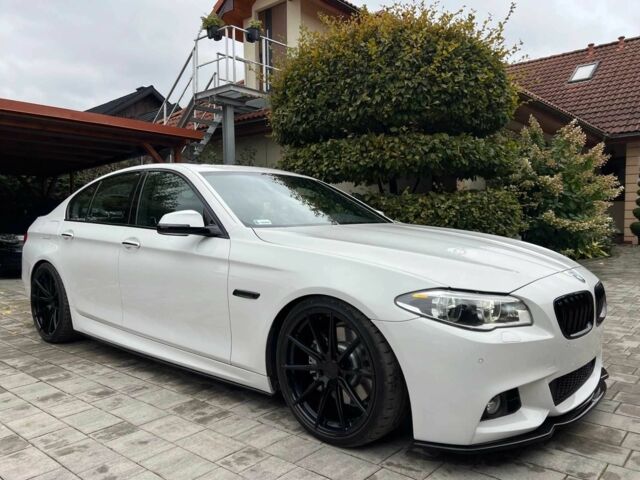 Білий БМВ 5 Серія, об'ємом двигуна 3 л та пробігом 157 тис. км за 9000 $, фото 3 на Automoto.ua