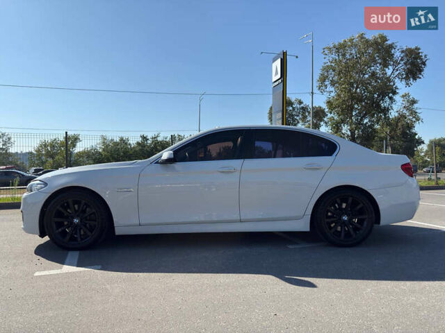 Белый БМВ 5 Серия, объемом двигателя 3 л и пробегом 173 тыс. км за 18000 $, фото 7 на Automoto.ua