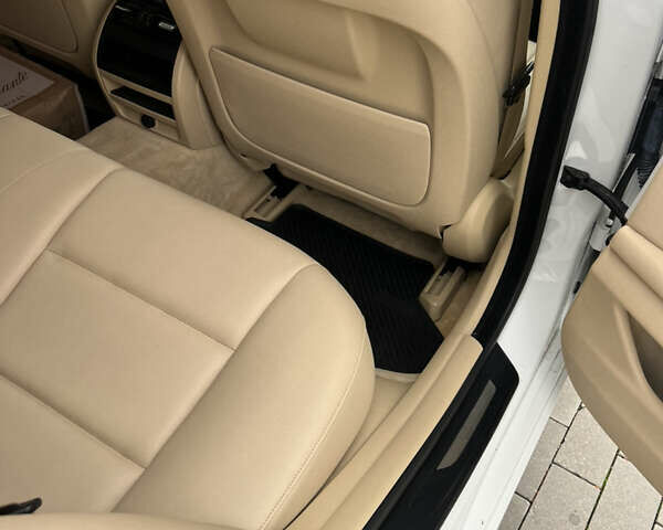 Белый БМВ 5 Серия, объемом двигателя 2 л и пробегом 173 тыс. км за 16500 $, фото 10 на Automoto.ua