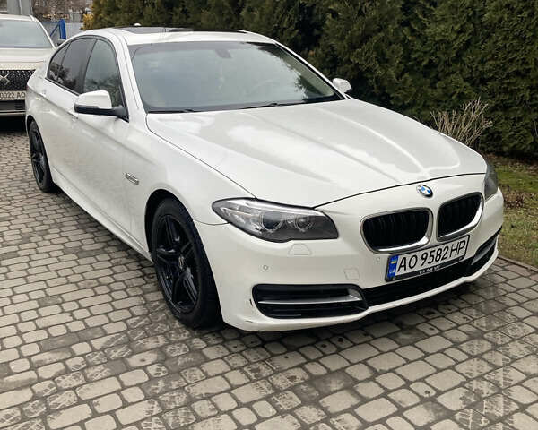 Белый БМВ 5 Серия, объемом двигателя 2 л и пробегом 304 тыс. км за 10500 $, фото 19 на Automoto.ua