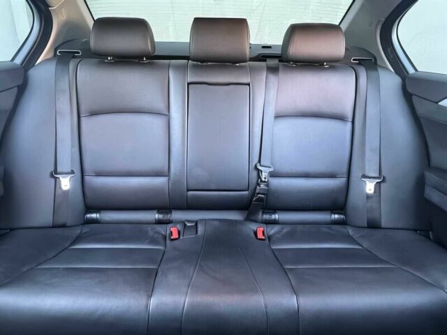 БМВ 5 Серия 2014 в Житомире на Automoto.ua Белый БМВ 5 Серия, объемом двигателя 3 л и пробегом 81 тыс. км за 15200 $, фото 14 на Automoto.ua