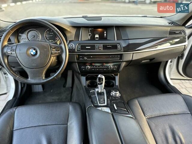 Белый БМВ 5 Серия, объемом двигателя 2 л и пробегом 250 тыс. км за 15500 $, фото 34 на Automoto.ua