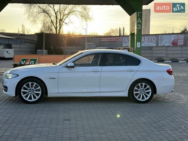 Белый БМВ 5 Серия, объемом двигателя 2 л и пробегом 250 тыс. км за 15500 $, фото 2 на Automoto.ua
