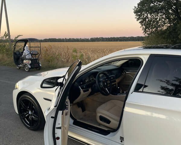 Білий БМВ 5 Серія, об'ємом двигуна 2.98 л та пробігом 177 тис. км за 17000 $, фото 42 на Automoto.ua