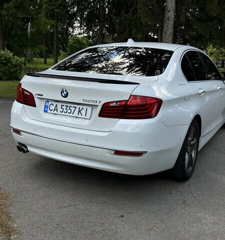 Белый БМВ 5 Серия, объемом двигателя 2 л и пробегом 139 тыс. км за 16111 $, фото 1 на Automoto.ua