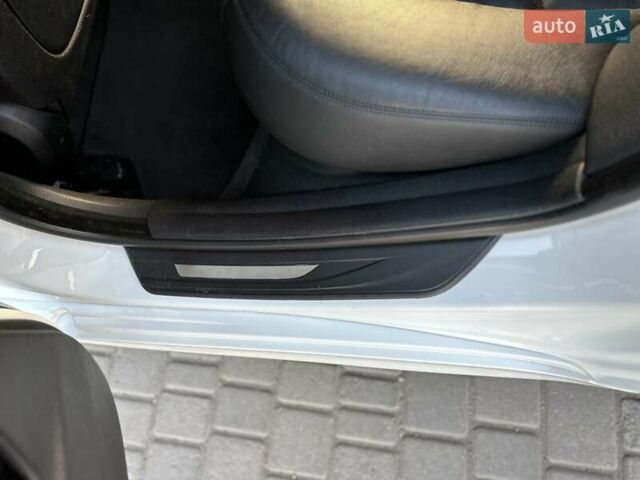 Белый БМВ 5 Серия, объемом двигателя 2 л и пробегом 250 тыс. км за 15500 $, фото 29 на Automoto.ua