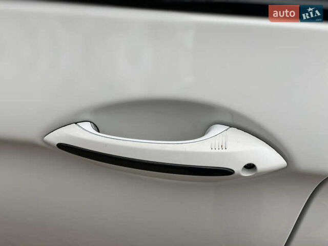 Белый БМВ 5 Серия, объемом двигателя 2 л и пробегом 133 тыс. км за 17100 $, фото 49 на Automoto.ua