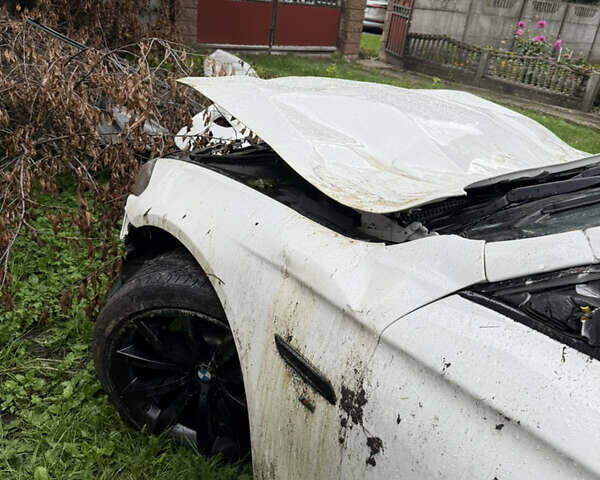 Белый БМВ 5 Серия, объемом двигателя 2 л и пробегом 155 тыс. км за 4800 $, фото 15 на Automoto.ua