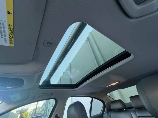 БМВ 5 Серия 2014 в Житомире на Automoto.ua Белый БМВ 5 Серия, объемом двигателя 3 л и пробегом 81 тыс. км за 15200 $, фото 13 на Automoto.ua