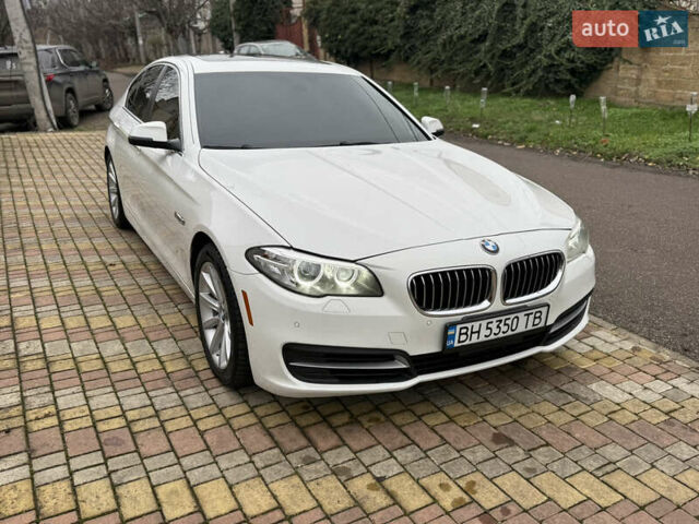 Білий БМВ 5 Серія, об'ємом двигуна 2.99 л та пробігом 196 тис. км за 19400 $, фото 1 на Automoto.ua