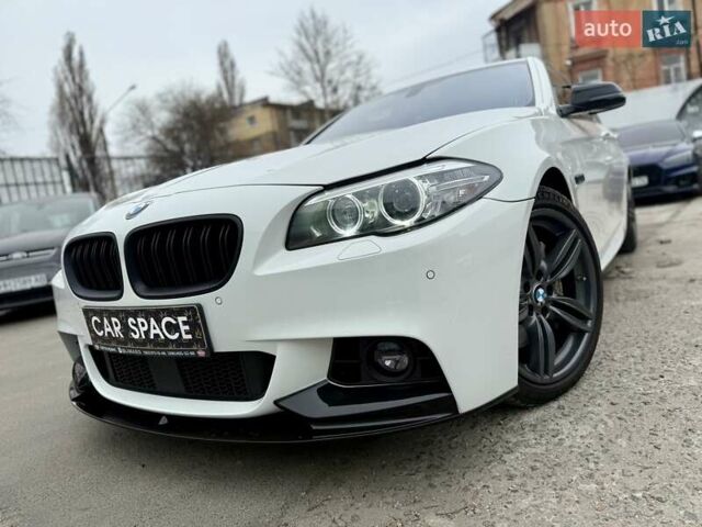 Белый БМВ 5 Серия, объемом двигателя 4.4 л и пробегом 124 тыс. км за 19999 $, фото 1 на Automoto.ua