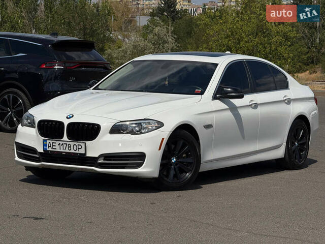 Белый БМВ 5 Серия, объемом двигателя 2 л и пробегом 97 тыс. км за 16000 $, фото 1 на Automoto.ua