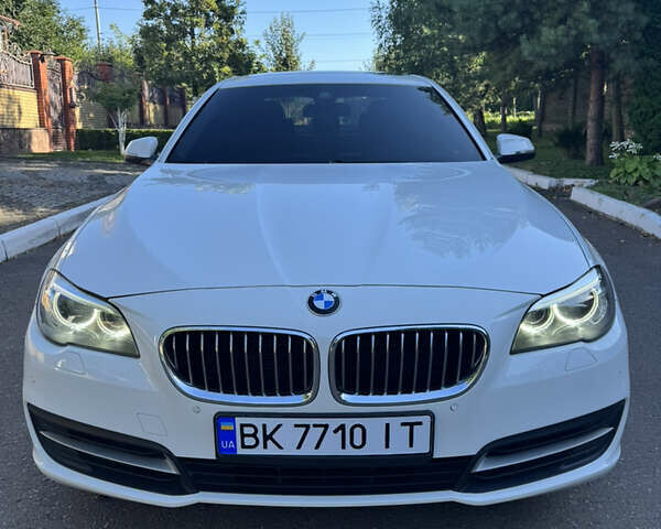 Белый БМВ 5 Серия, объемом двигателя 2 л и пробегом 159 тыс. км за 21000 $, фото 17 на Automoto.ua