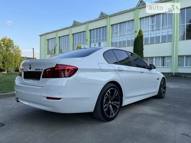 Білий БМВ 5 Серія, об'ємом двигуна 2 л та пробігом 262 тис. км за 20500 $, фото 32 на Automoto.ua