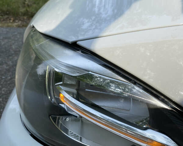 Белый БМВ 5 Серия, объемом двигателя 2 л и пробегом 253 тыс. км за 13900 $, фото 8 на Automoto.ua