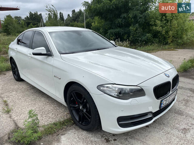 Білий БМВ 5 Серія, об'ємом двигуна 2 л та пробігом 290 тис. км за 16900 $, фото 1 на Automoto.ua