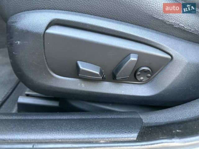 Белый БМВ 5 Серия, объемом двигателя 2 л и пробегом 250 тыс. км за 15500 $, фото 28 на Automoto.ua