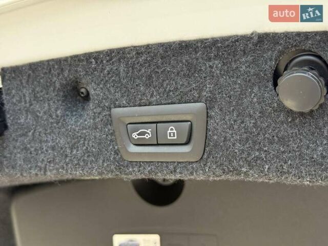 Белый БМВ 5 Серия, объемом двигателя 2 л и пробегом 97 тыс. км за 16000 $, фото 18 на Automoto.ua