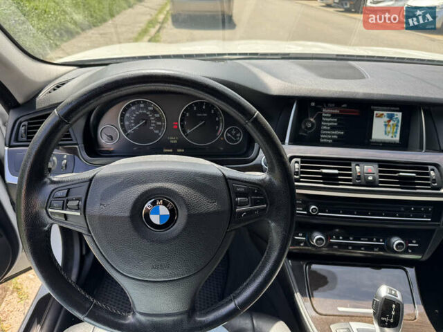 Білий БМВ 5 Серія, об'ємом двигуна 2 л та пробігом 305 тис. км за 12000 $, фото 6 на Automoto.ua