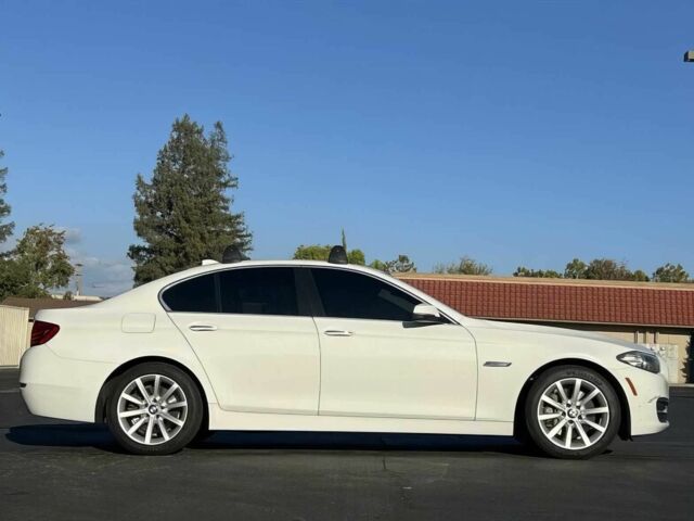 БМВ 5 Серия 2014 в Житомире на Automoto.ua Белый БМВ 5 Серия, объемом двигателя 3 л и пробегом 81 тыс. км за 15200 $, фото 7 на Automoto.ua