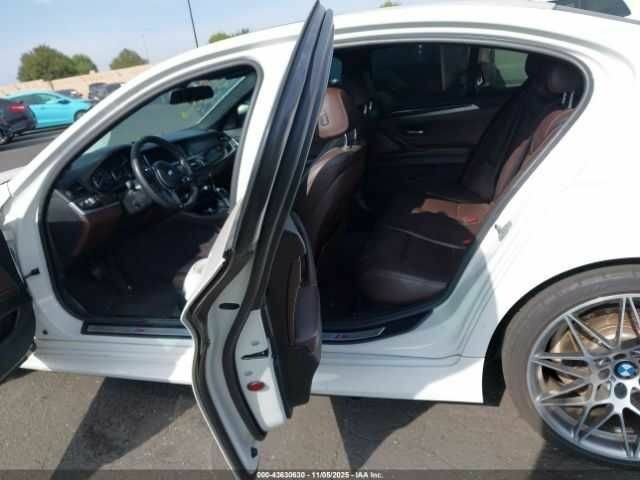 Білий БМВ 5 Серія, об'ємом двигуна 3 л та пробігом 108 тис. км за 4000 $, фото 9 на Automoto.ua