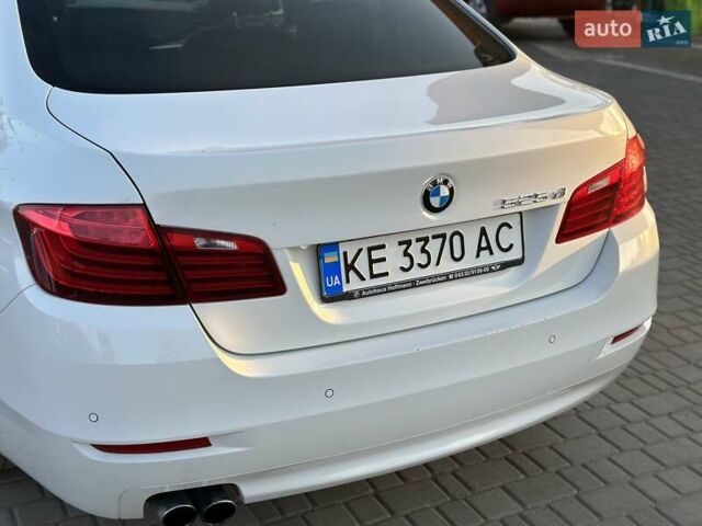 Белый БМВ 5 Серия, объемом двигателя 2 л и пробегом 250 тыс. км за 15500 $, фото 6 на Automoto.ua