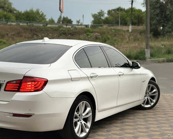 Білий БМВ 5 Серія, об'ємом двигуна 3 л та пробігом 279 тис. км за 22500 $, фото 6 на Automoto.ua