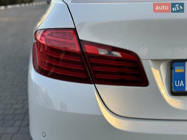 Белый БМВ 5 Серия, объемом двигателя 2 л и пробегом 250 тыс. км за 15500 $, фото 7 на Automoto.ua