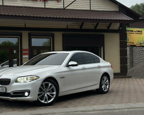 Білий БМВ 5 Серія, об'ємом двигуна 3 л та пробігом 279 тис. км за 22500 $, фото 2 на Automoto.ua