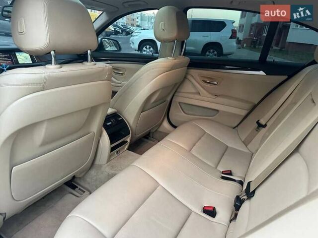 Білий БМВ 5 Серія, об'ємом двигуна 2 л та пробігом 191 тис. км за 12300 $, фото 20 на Automoto.ua