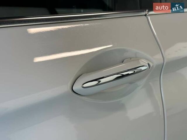 Белый БМВ 5 Серия, объемом двигателя 2 л и пробегом 114 тыс. км за 17400 $, фото 12 на Automoto.ua