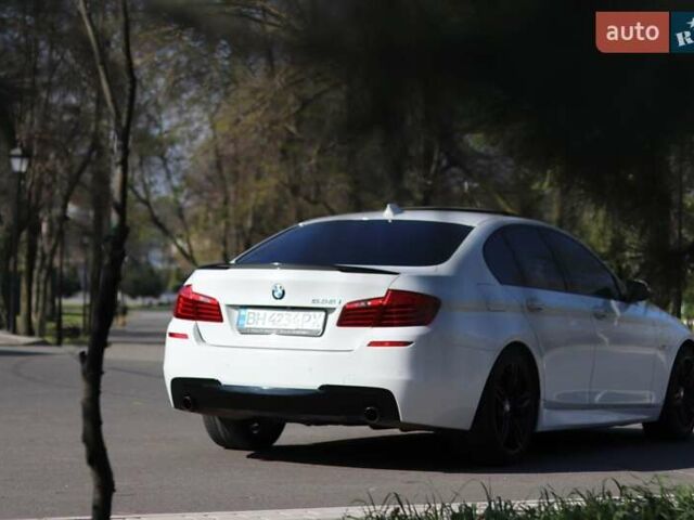 Білий БМВ 5 Серія, об'ємом двигуна 3 л та пробігом 205 тис. км за 21400 $, фото 52 на Automoto.ua