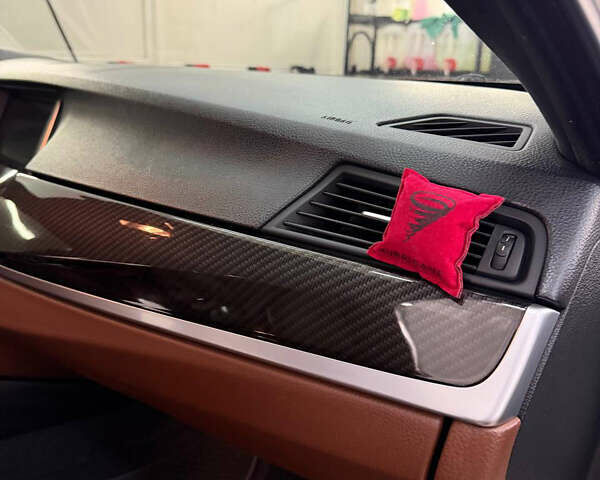 Белый БМВ 5 Серия, объемом двигателя 2.98 л и пробегом 190 тыс. км за 25500 $, фото 25 на Automoto.ua