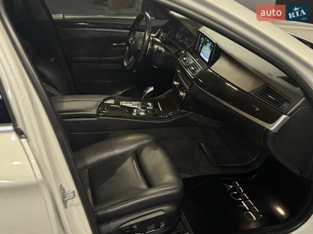 Белый БМВ 5 Серия, объемом двигателя 2 л и пробегом 169 тыс. км за 20500 $, фото 25 на Automoto.ua