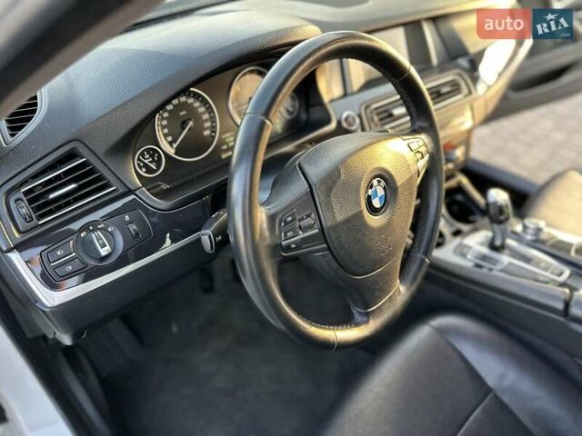 Белый БМВ 5 Серия, объемом двигателя 2 л и пробегом 250 тыс. км за 15500 $, фото 23 на Automoto.ua