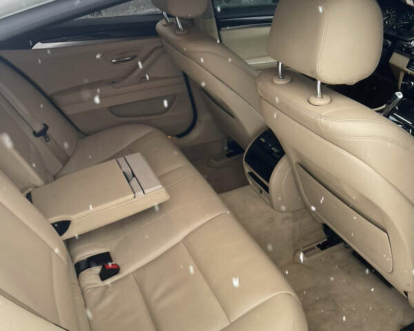 Білий БМВ 5 Серія, об'ємом двигуна 2.98 л та пробігом 177 тис. км за 17000 $, фото 17 на Automoto.ua