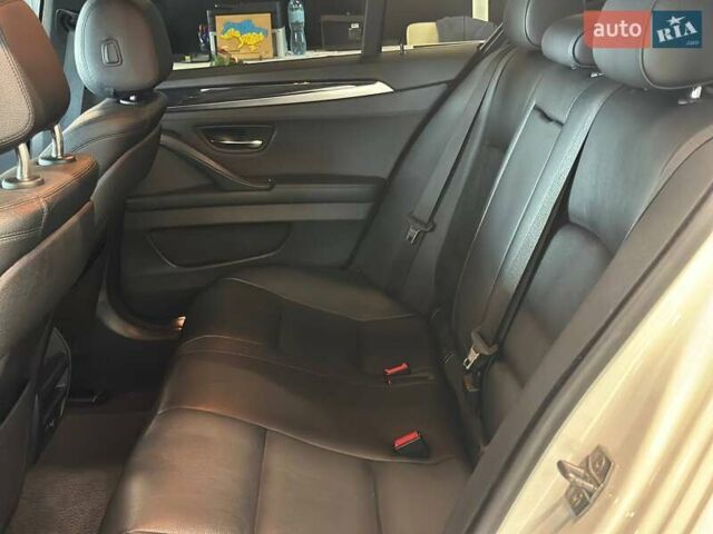 Белый БМВ 5 Серия, объемом двигателя 2 л и пробегом 114 тыс. км за 17400 $, фото 35 на Automoto.ua
