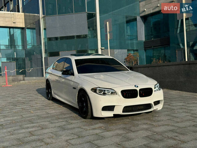 Білий БМВ 5 Серія, об'ємом двигуна 2.98 л та пробігом 139 тис. км за 18700 $, фото 1 на Automoto.ua