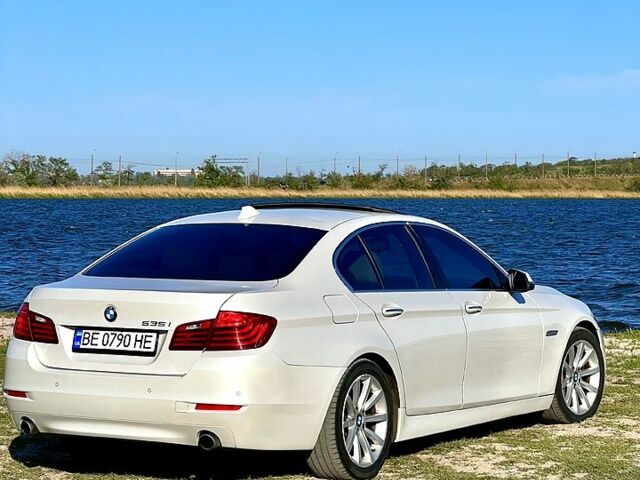 Білий БМВ 5 Серія, об'ємом двигуна 3 л та пробігом 237 тис. км за 14800 $, фото 2 на Automoto.ua