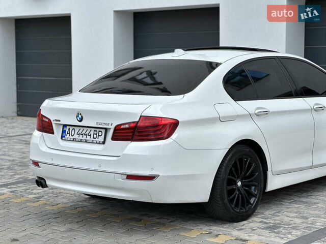 БМВ 5 Серия 2014 в Ужгороде на Automoto.ua Белый БМВ 5 Серия, объемом двигателя 2 л и пробегом 247 тыс. км за 14999 $, фото 11 на Automoto.ua