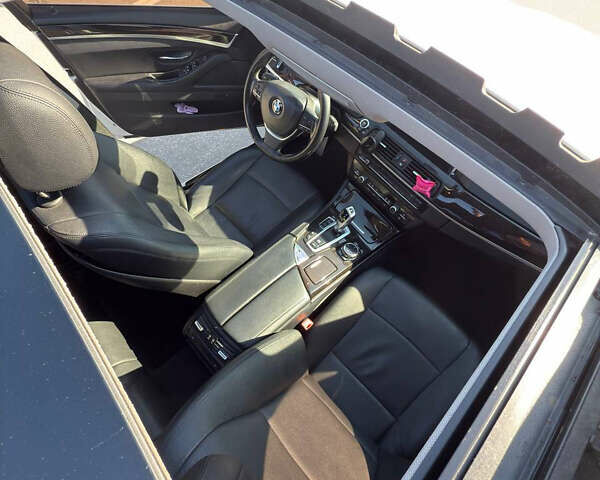 Белый БМВ 5 Серия, объемом двигателя 3 л и пробегом 173 тыс. км за 18000 $, фото 14 на Automoto.ua