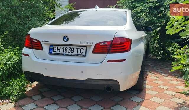 Белый БМВ 5 Серия, объемом двигателя 3 л и пробегом 117 тыс. км за 23000 $, фото 33 на Automoto.ua