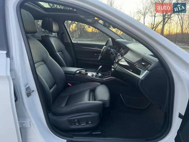 Белый БМВ 5 Серия, объемом двигателя 2 л и пробегом 161 тыс. км за 13650 $, фото 28 на Automoto.ua