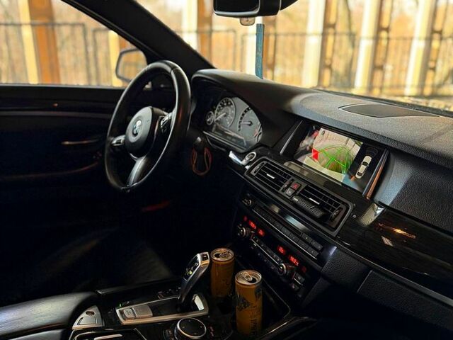 Білий БМВ 5 Серія, об'ємом двигуна 3 л та пробігом 200 тис. км за 23000 $, фото 3 на Automoto.ua