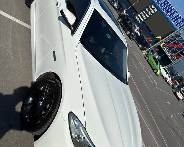 Белый БМВ 5 Серия, объемом двигателя 3 л и пробегом 173 тыс. км за 18000 $, фото 21 на Automoto.ua