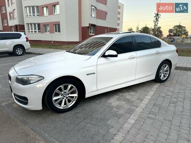 Белый БМВ 5 Серия, объемом двигателя 2 л и пробегом 186 тыс. км за 13950 $, фото 7 на Automoto.ua